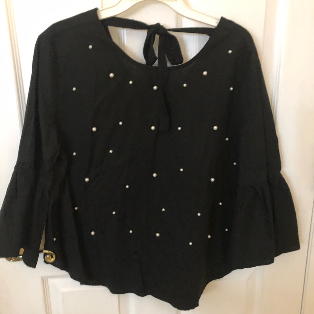 Black top with pearls